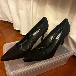 Perfect Charles David suede heels!